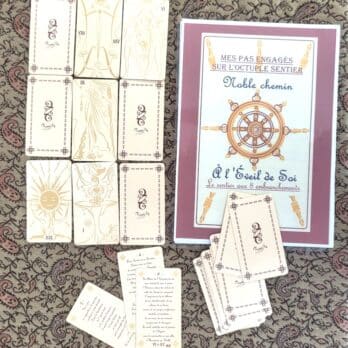 « Celui qui s’Élève » Les 22 Arcanes Majeurs du tarot ( Ivoire /or ou Bleu Marine /or)